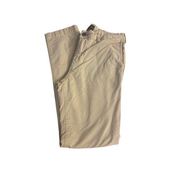 American Eagle next level stretch. Slim khaki pants size 30 X 32 - Picture 1 of 3